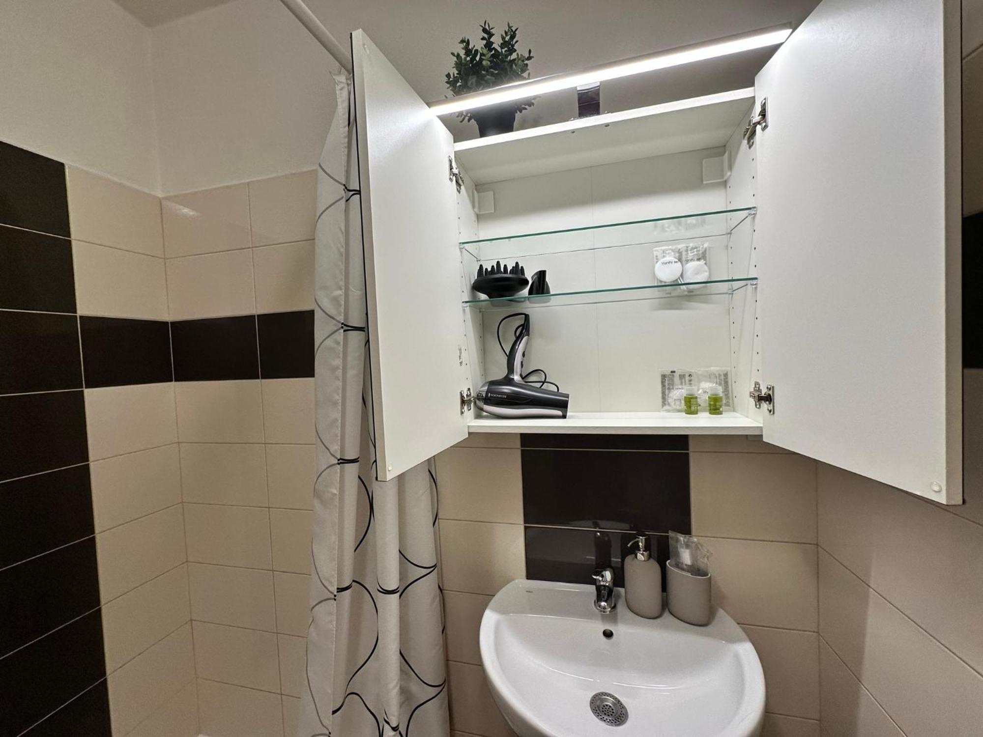Cozy Studio Apartment In The Wider Center Bratysława Zewnętrze zdjęcie